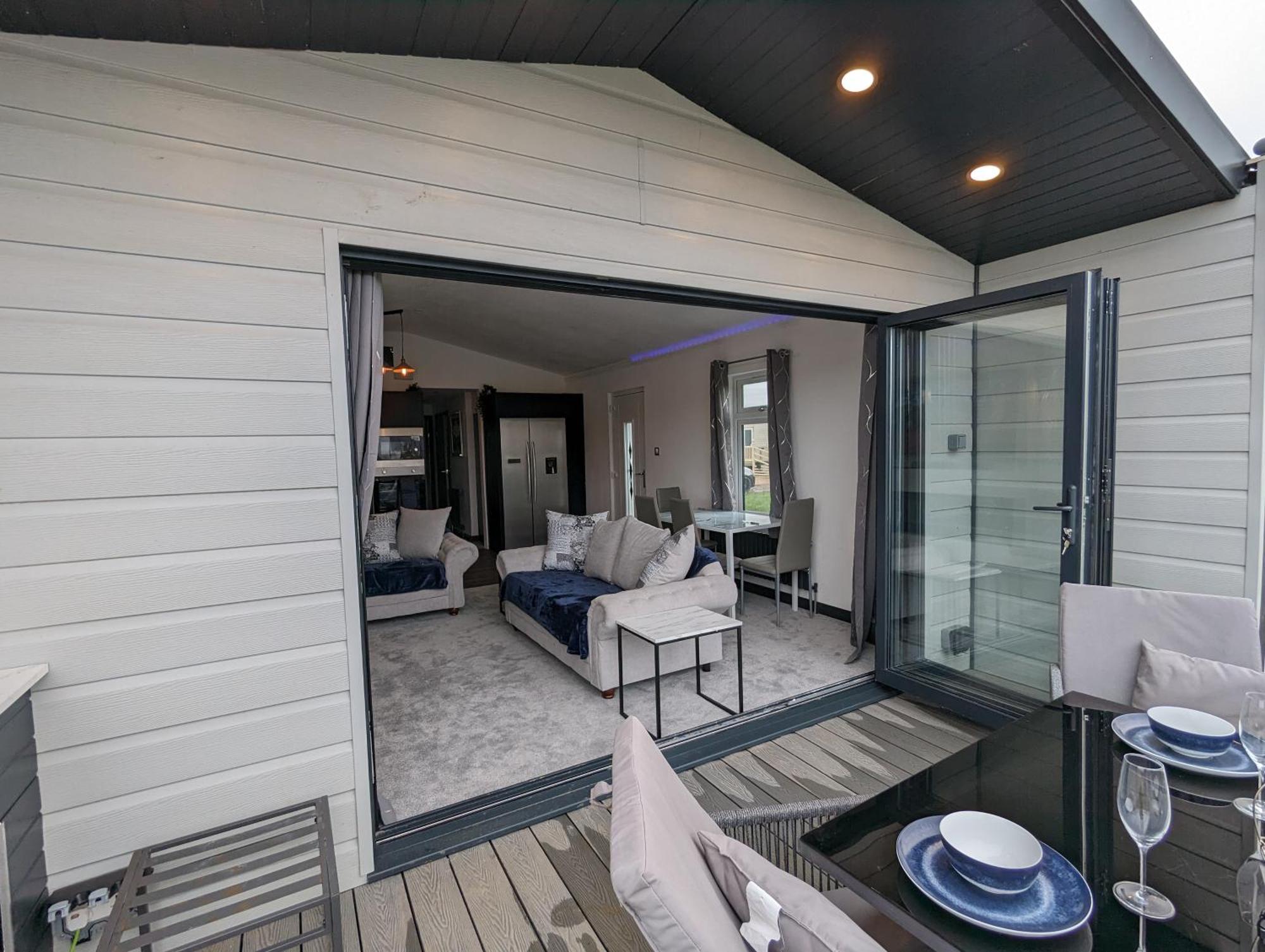 Waterside - Dog Friendly On Sea Sutton-on-Sea